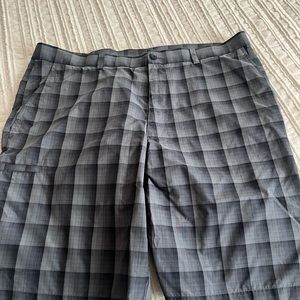 mens. golf shorts